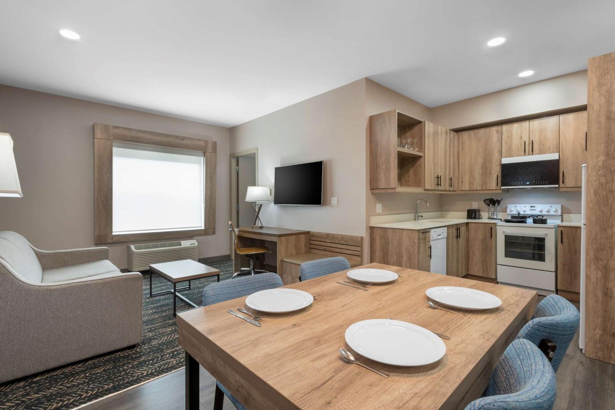 Best Western Premier Executive Residency Medicine Hat Buitenkant foto